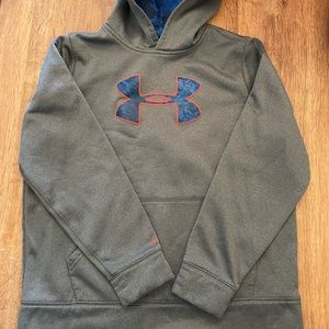 YOUTH XL UNDERARMOUR SWEATSHIRT